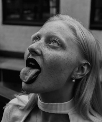 Приготовься к магическому путешествию в мир наслаждения и релаксации! 💋 У меня множество положительных отзывов от моих довольных клиентов, которые оценили мою индивидуальность и креативность. Я ухожена и стильна, фото соответствуют действительности. Жду тебя в Москве, чтобы сделать эту встречу особенной и незабываемой! 😍 Раиса
